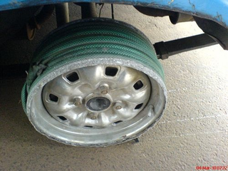 Illustration for article titled How To Make A South African Spare Tire